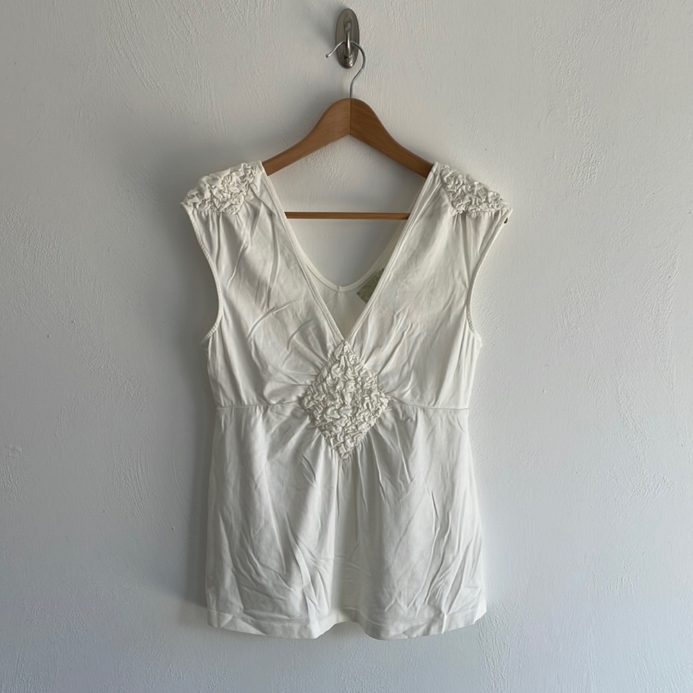 Deletta (Anthropologie) v-neck sleeveless top, ivory, W's small